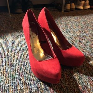 🌼Red Body Central Heels